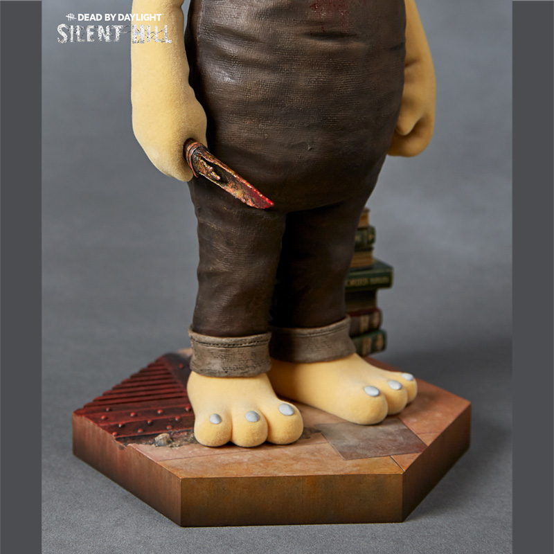 SILENT HILL x Dead by Daylight, Robbie the Rabbit Yellow 1/6 Scale Statue